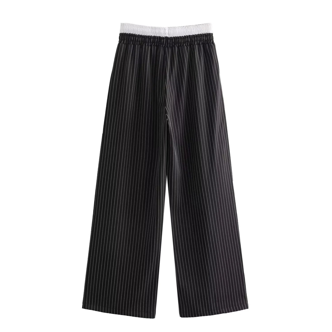 Weite Hose mit Streifen und Patchwork