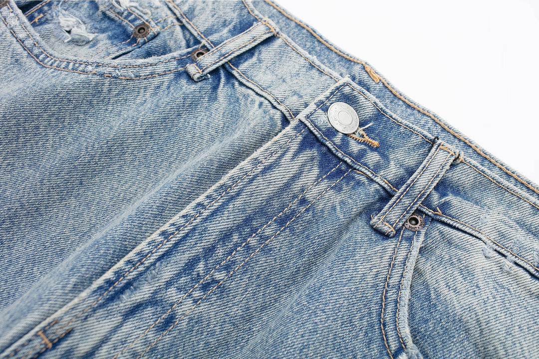 Jeans mit hoher Taille
