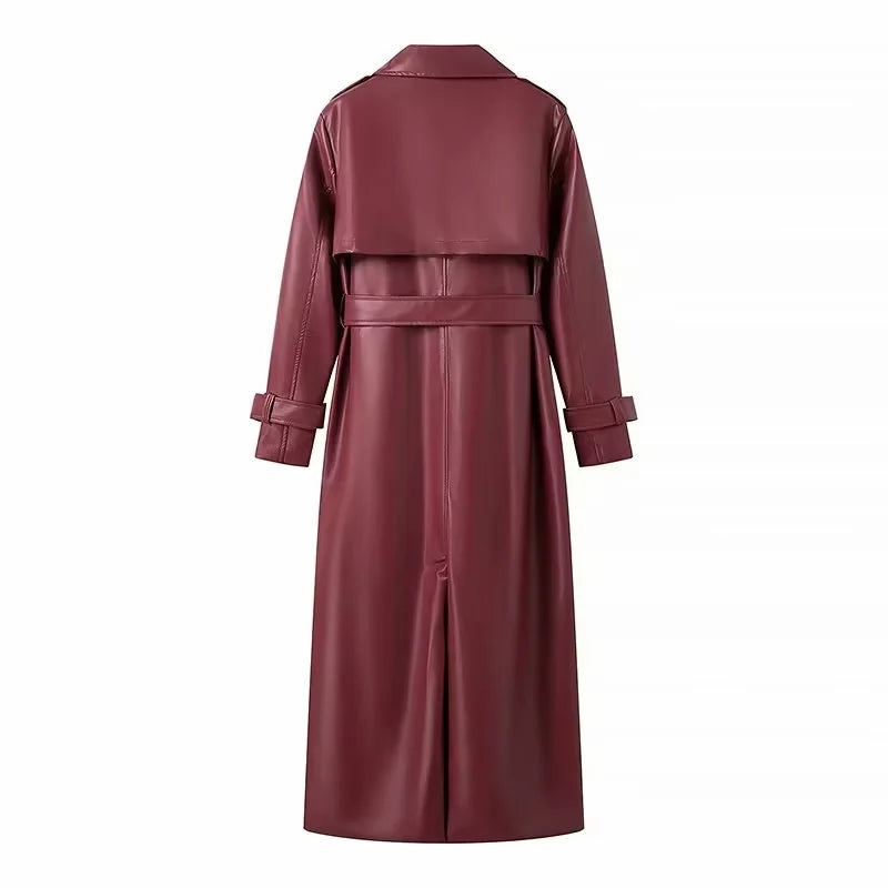 Langer Trenchcoat aus Kunstleder mit Gürtel
