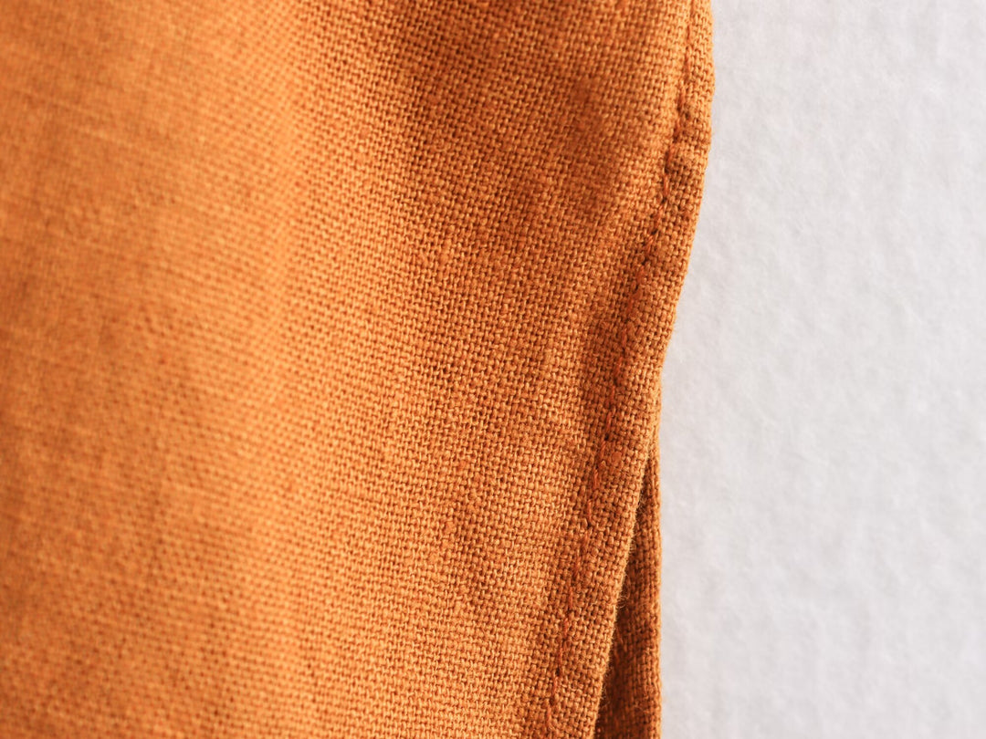 Lässiges Midi-Kleid mit V-Ausschnitt und halben Ärmeln