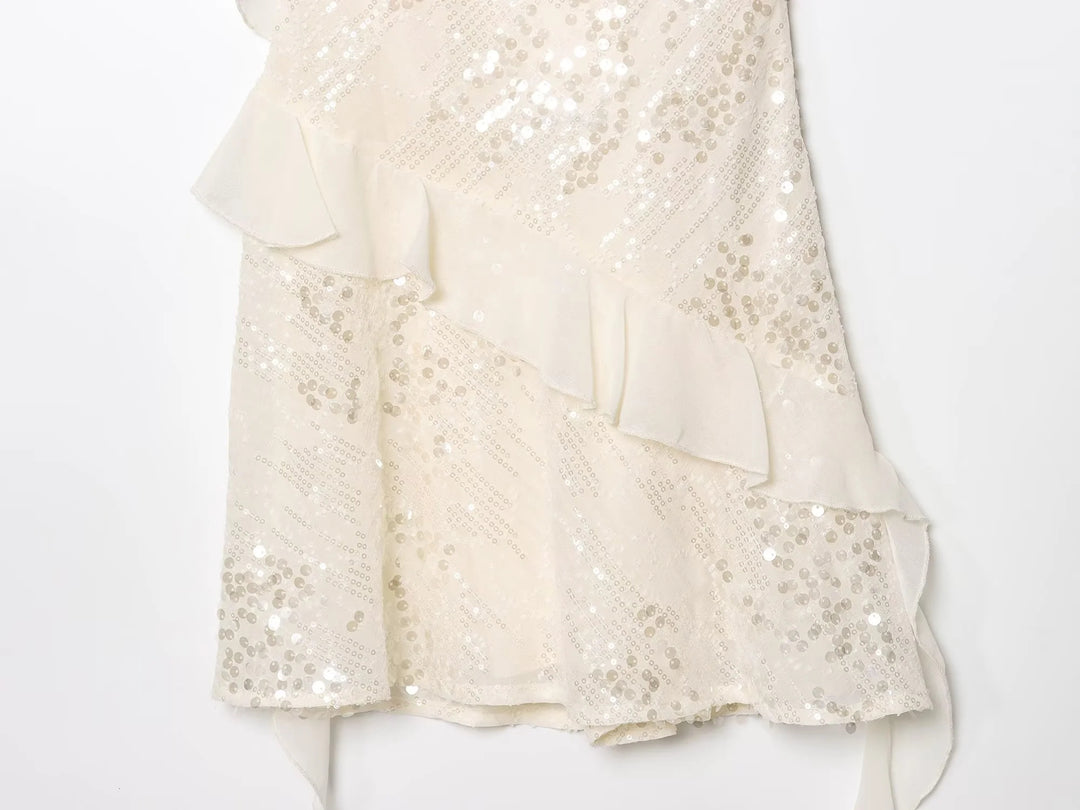 Kurzes Pailletten-Kleid mit Camisole-Stil und Stufenrock