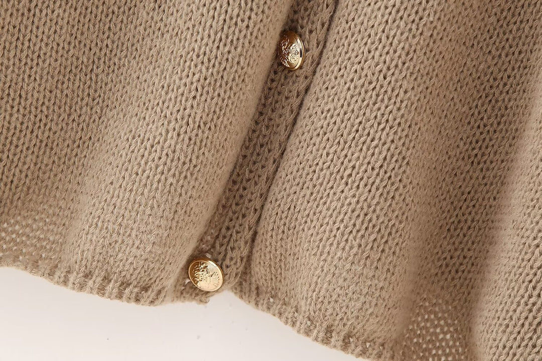 Strickjacke mit Knöpfen