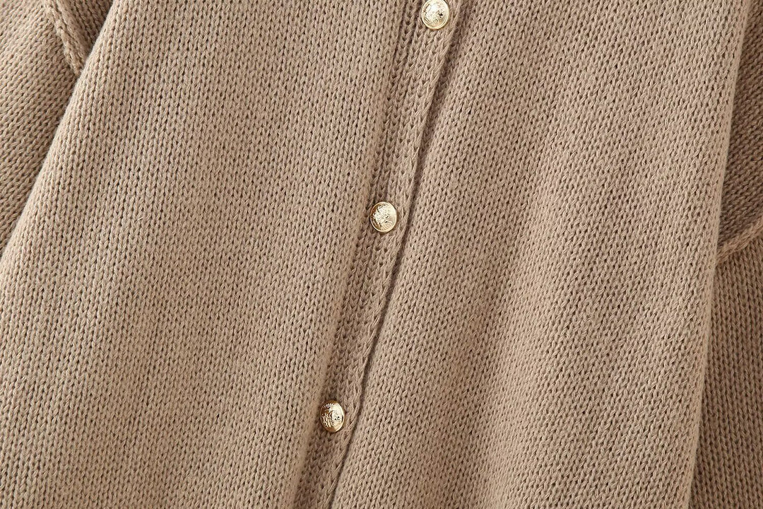 Strickjacke mit Knöpfen