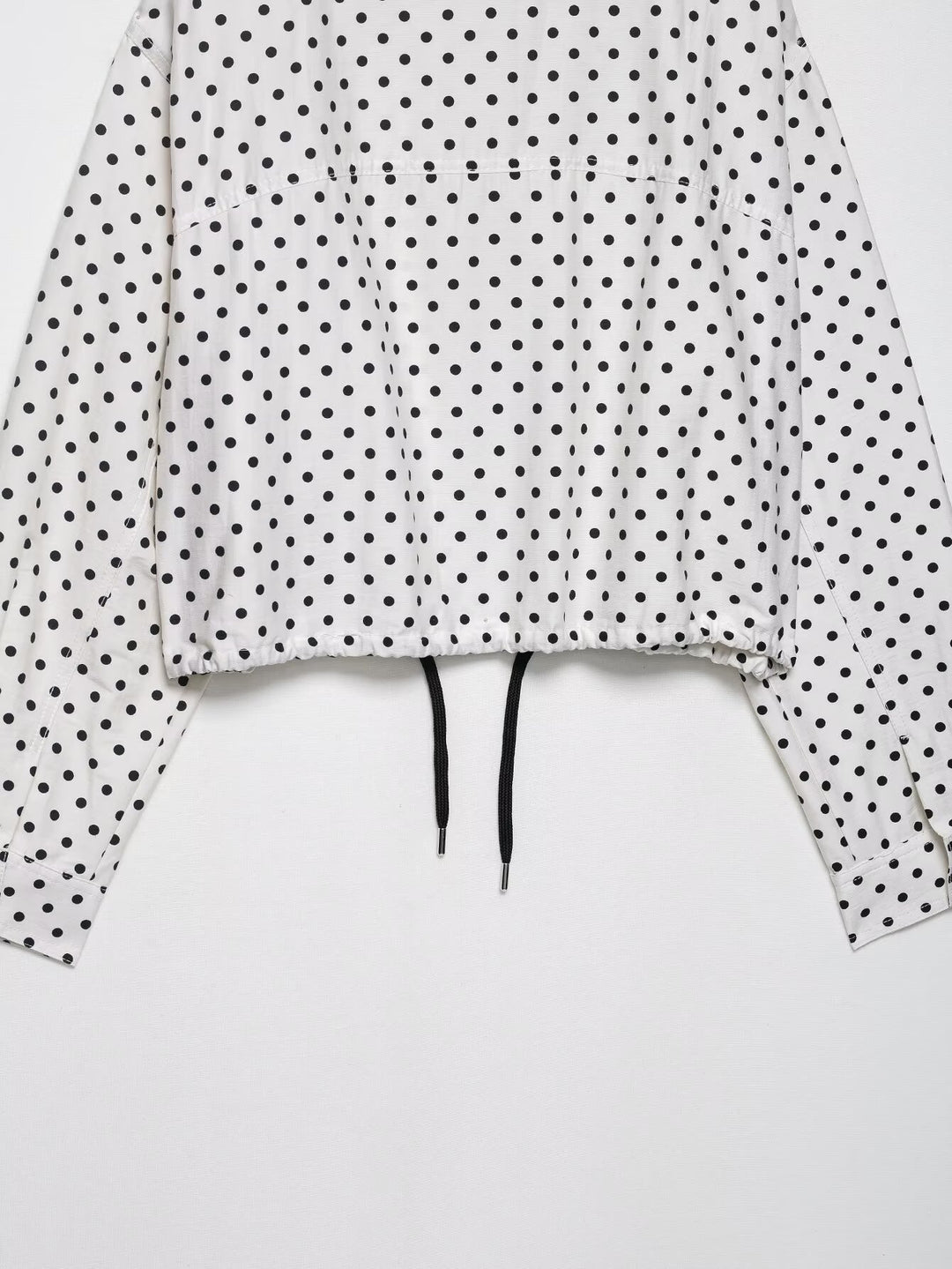 Kurze Jacke mit Polka-Dot-Muster
