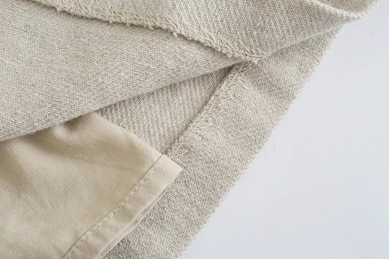Flaches Vintage-Mini-Kleid mit dünnen Trägern
