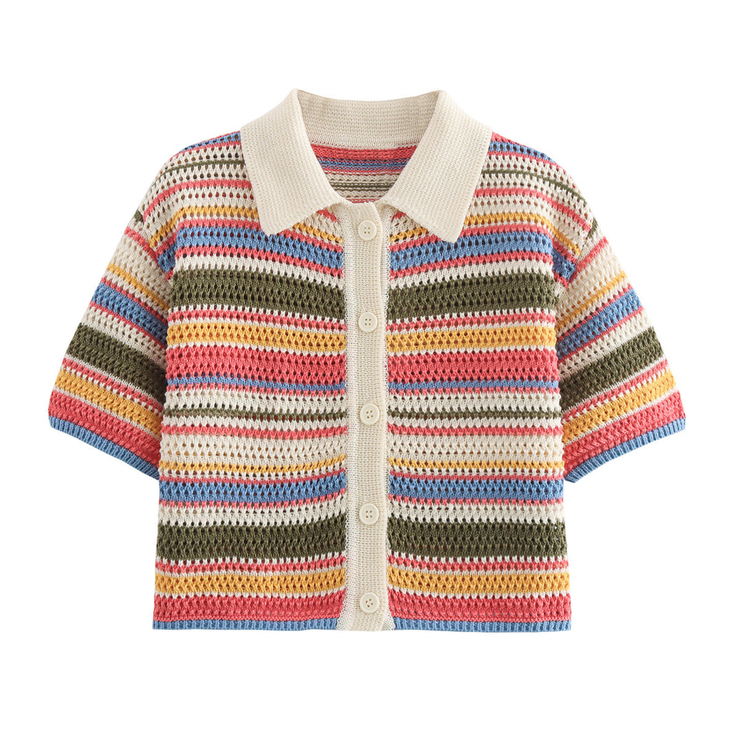 Kurzärmeliges Set mit gestreifter Strickjacke und Shorts