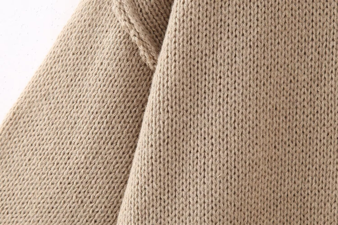 Strickjacke mit Knöpfen