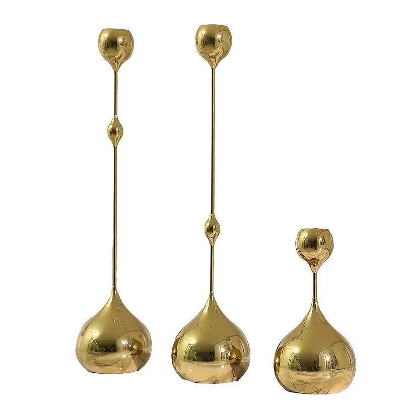 Moderner Kerzenständer aus Metall Gold