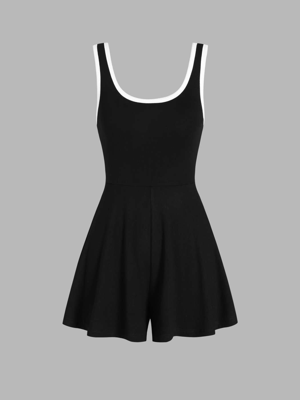 Flüssiges Damen-Strickkleid mit Gürtel und Brustpolster