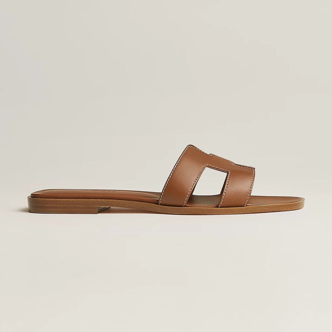 Sandalen mit "H"-Design
